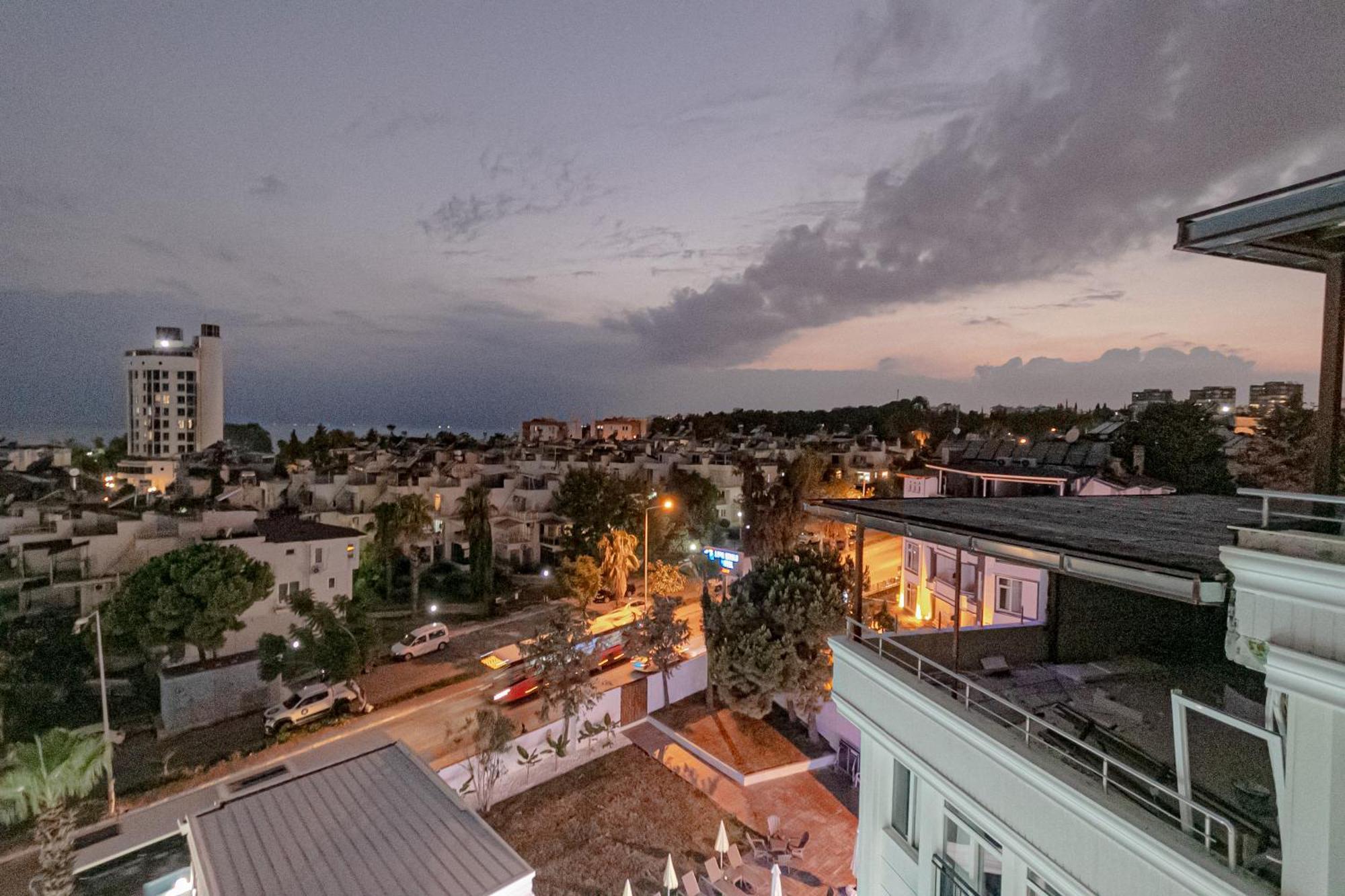 Lara World Hotel Antalya Exteriér fotografie