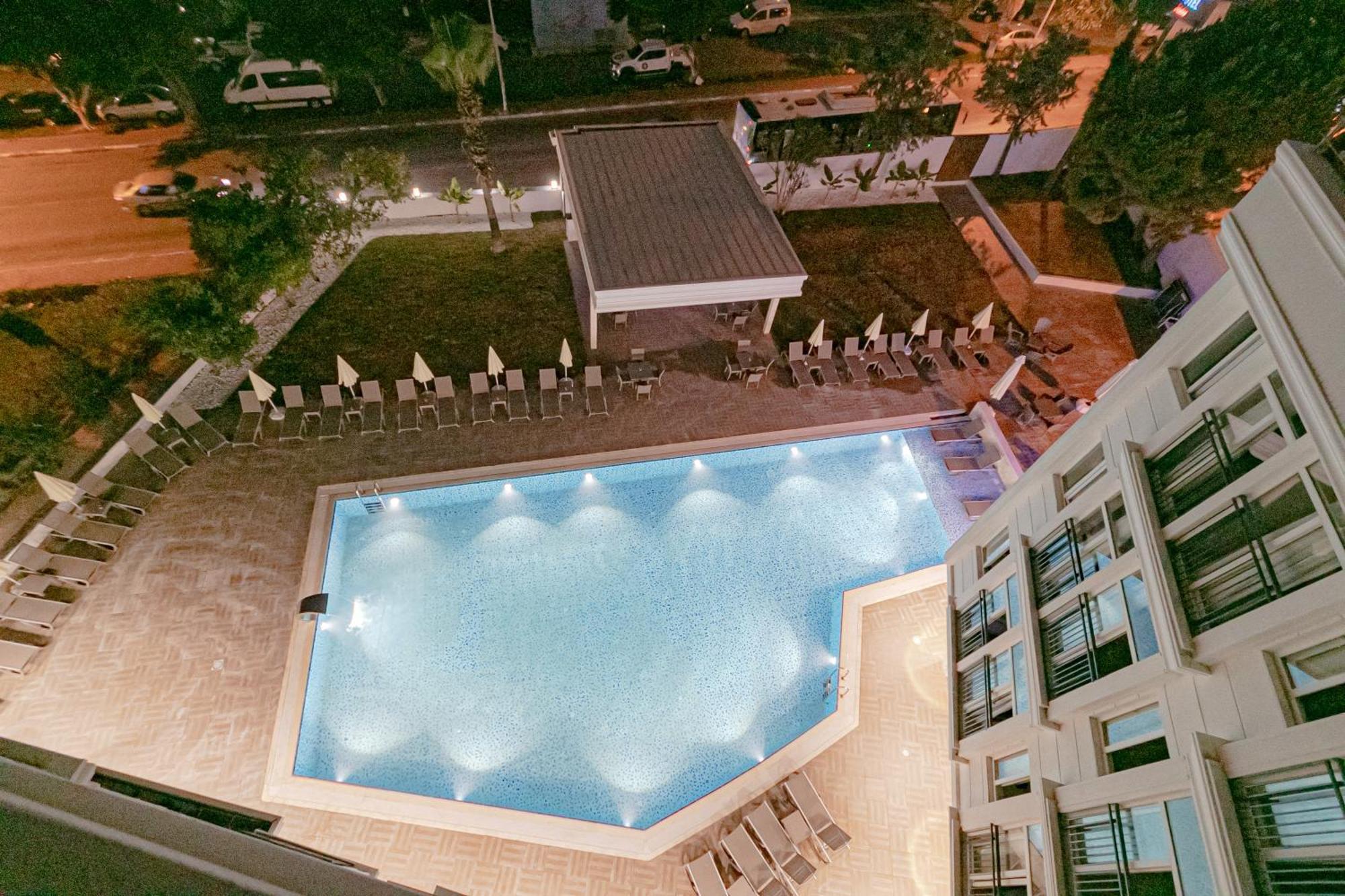 Lara World Hotel Antalya Exteriér fotografie