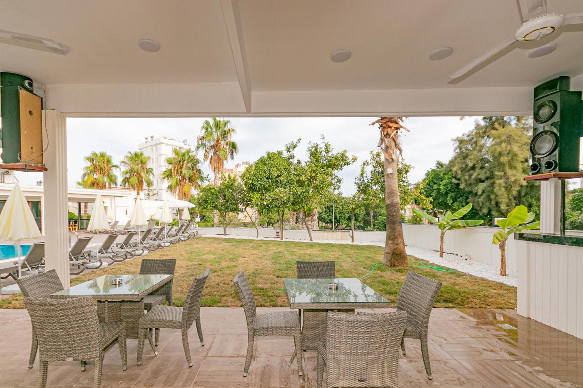 Lara World Hotel Antalya Exteriér fotografie