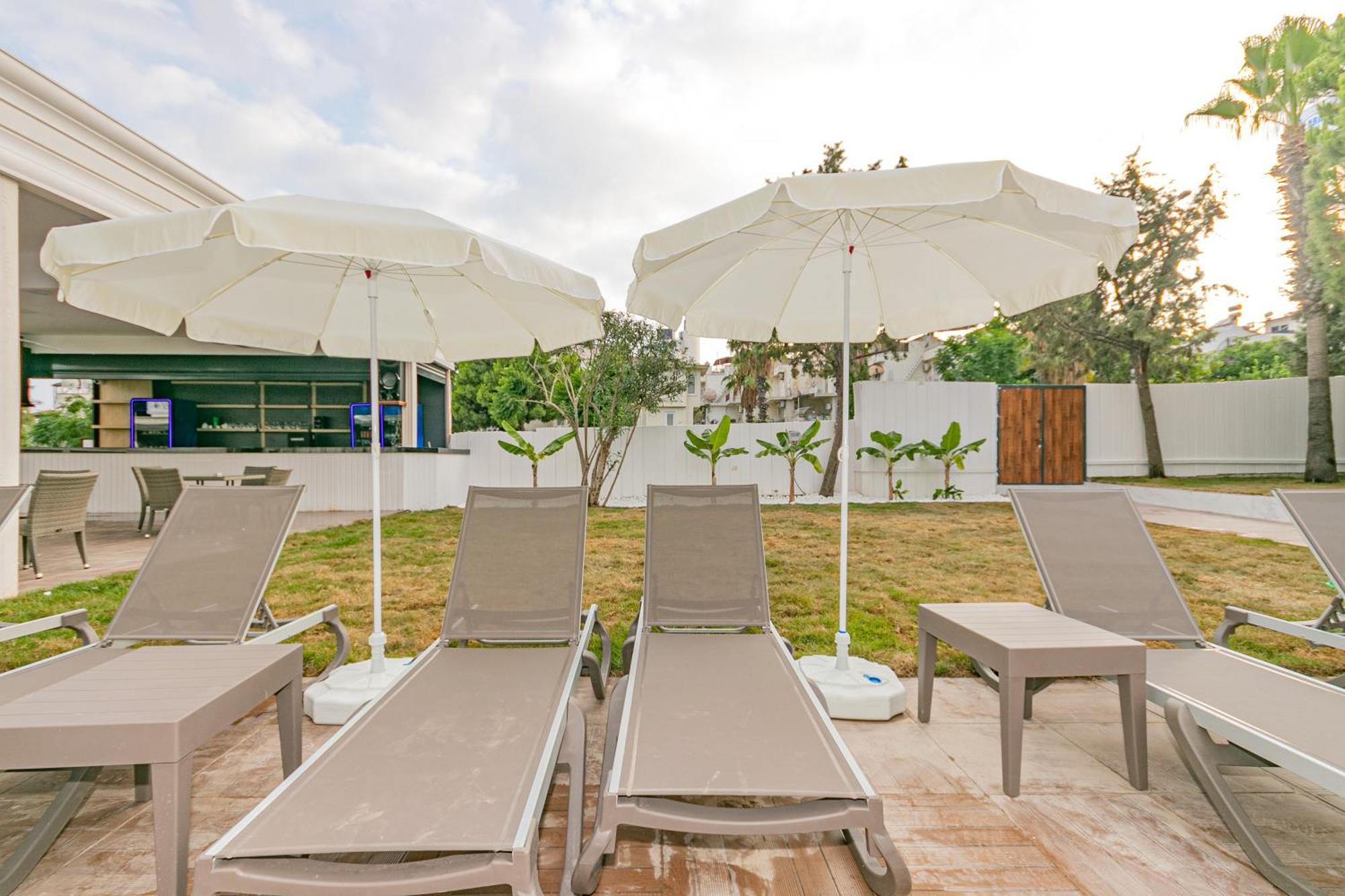 Lara World Hotel Antalya Exteriér fotografie