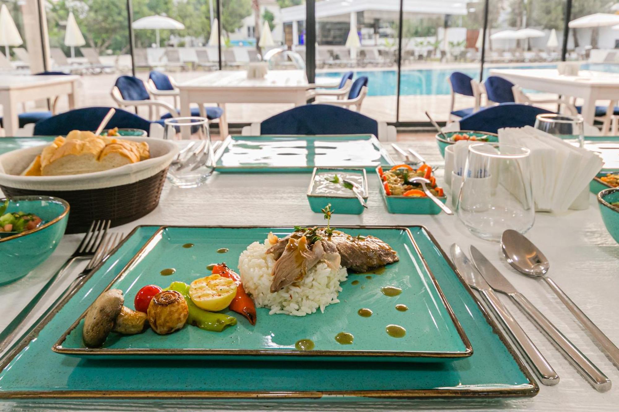 Lara World Hotel Antalya Exteriér fotografie